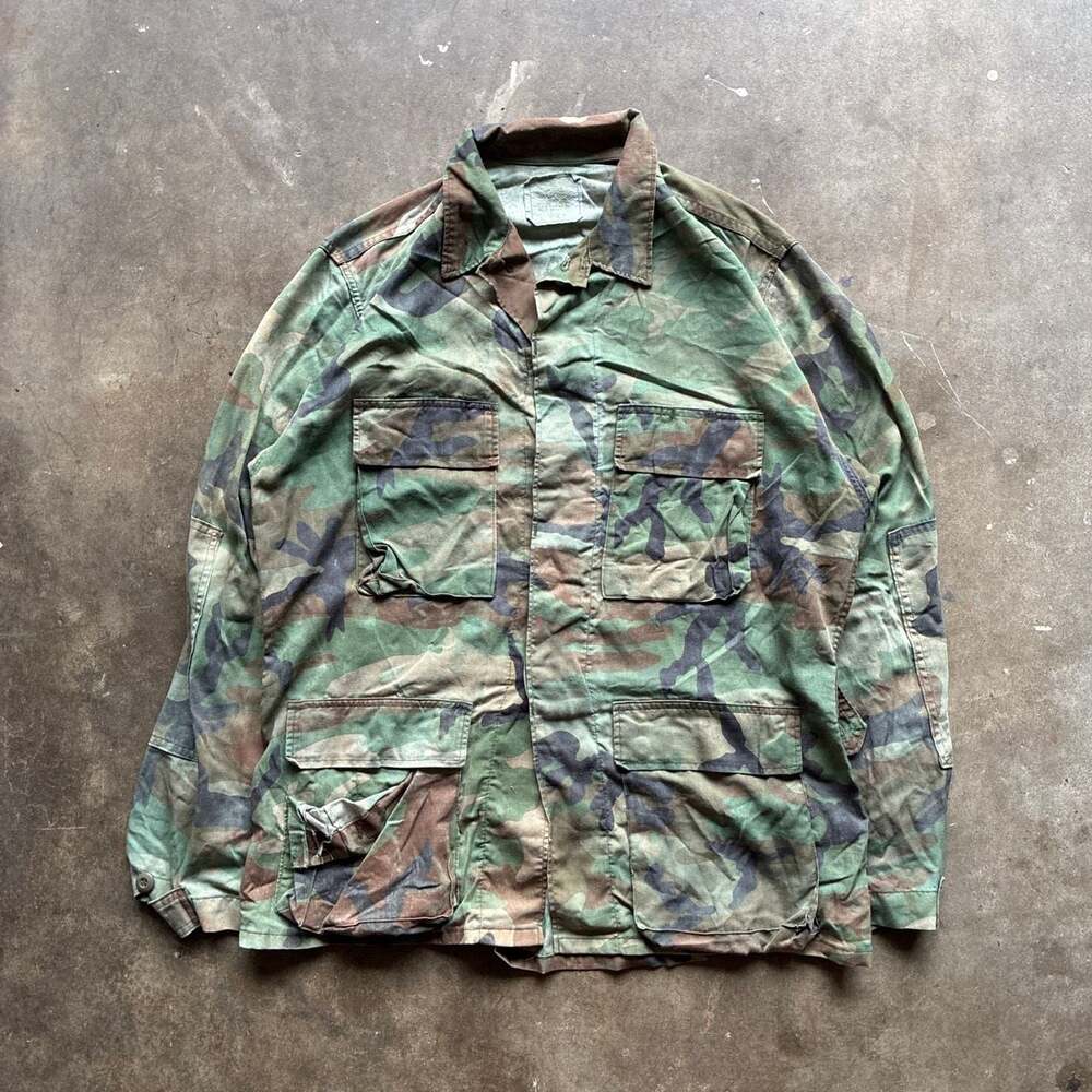 Vintage 1990’s US Military Woodland Camouflage BDU Field Jacket Shirt